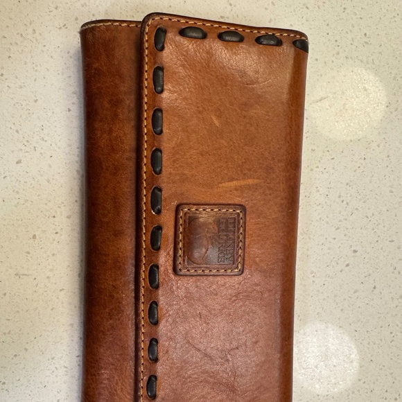 Dooney Bourke Brown/Natural Women’s Leather Wallet - Picture 1 of 13